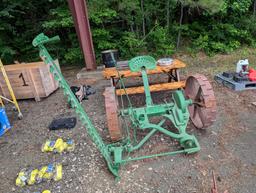 ANTIQUE JOHN DEERE NO 4 HAY CUTTER