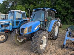 NEEW HOLLAND TL100A TRACTOR
