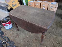 DROP LEAF TABLE