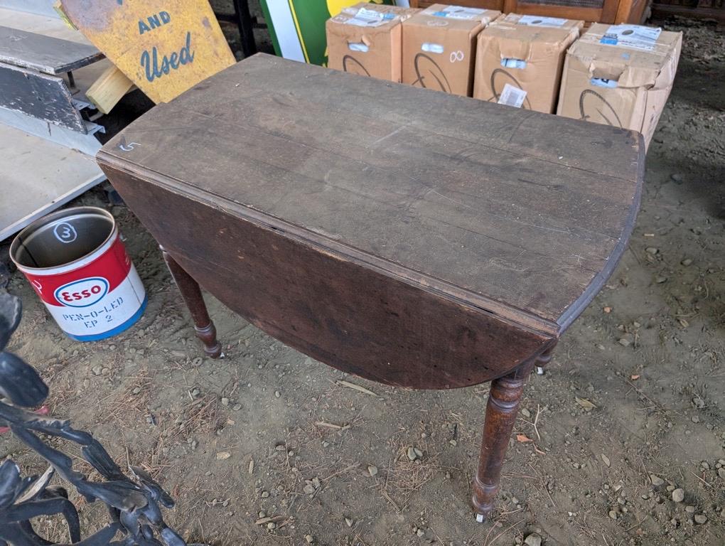 DROP LEAF TABLE