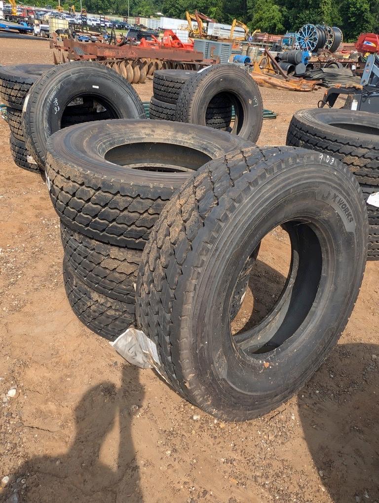 4 MICHELIN 315/80 R 22.5 TIRES