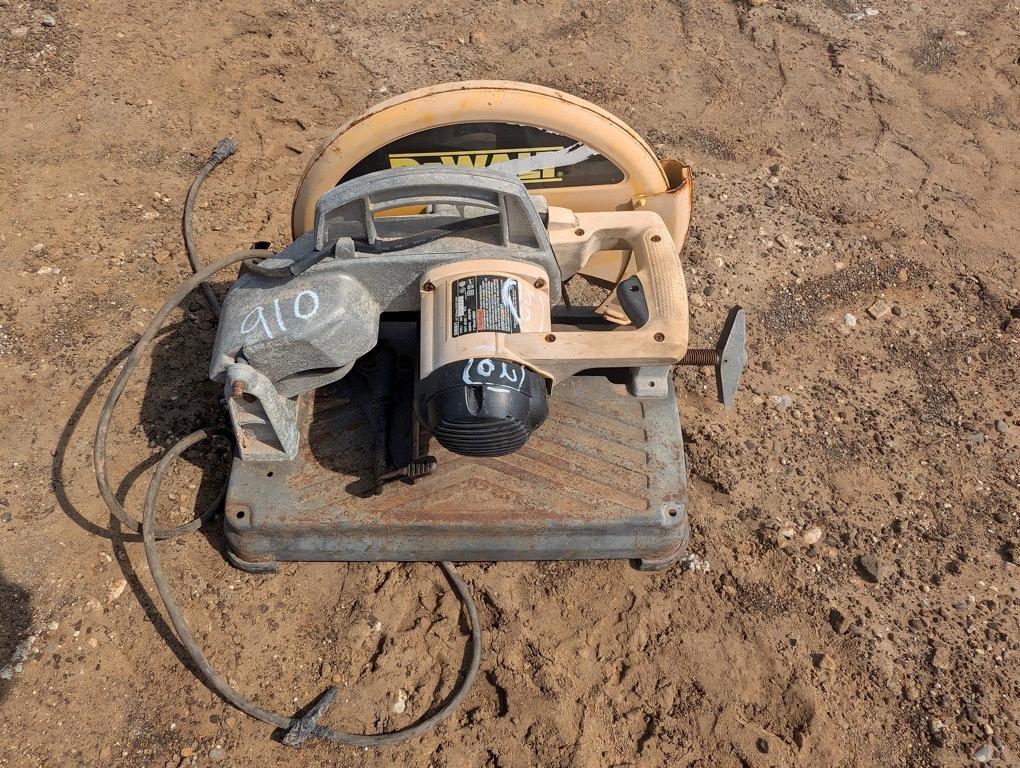 DEWALT CHOP SAW