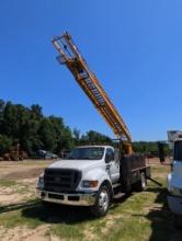 2006 FORD F-650 LADDER TRUCK