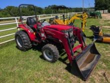 MAHINDRA 1526 TRACTOR, ROLL BAR