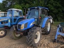 NEEW HOLLAND TL100A TRACTOR