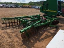 JOHN DEERE 14FT HYDRAULIC DISK