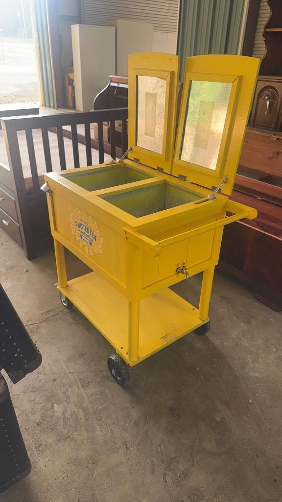 TWISTED TEA COOLER ON WHEELS