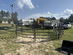 NEW PRIEFERT HORSE ROUND PEN