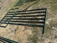 NEW PRIEFERT 8FT PANEL W/4FT WALK THRU GATE