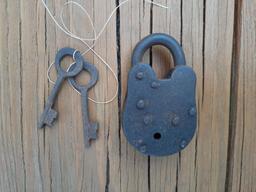 Small Mini New York Insane Asylum Lock Padlock 2 Keys