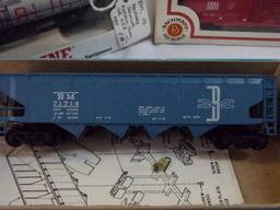 Lot of 5 Includes M-STL Coal Car, Burlgtn. Hi-Cube Boxcar, Walther Train Line Republic Tanker, B&M H