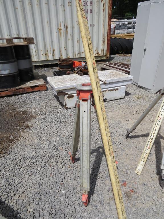 Survey Tripod w/ Grading Rod