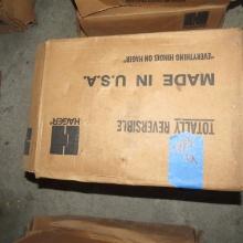 Two Boxes of Reversible Hinges