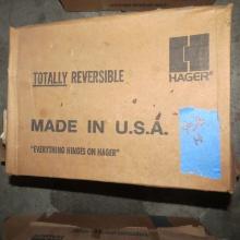 Two Boxes of Reversible Hinges