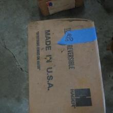 Two Boxes of Reversible Hinges