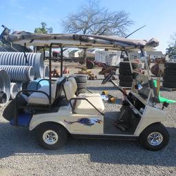 1998 Club Car w/NEW BATTERIES
