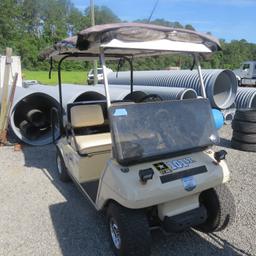 1998 Club Car w/NEW BATTERIES
