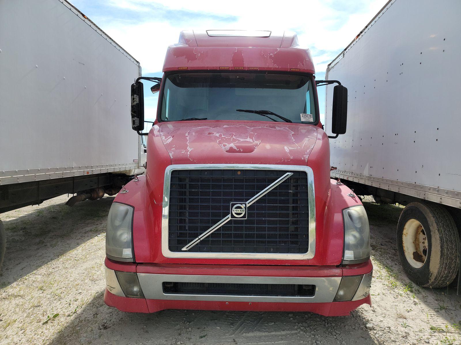 2007 VOLVO     VNL64T670