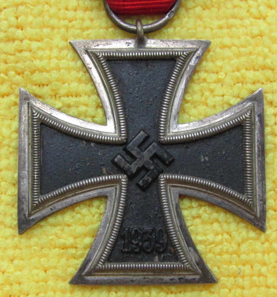 Iron Cross 2nd Class With Ribbon-3pc Construction W/Magnetic Center