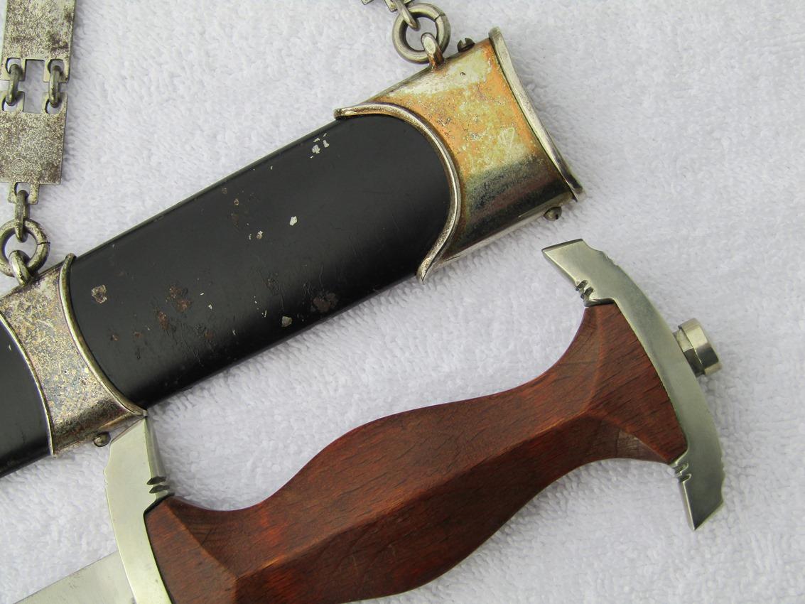 NSKK Chained Leader Dagger-Early Double Oval Eickhorn Logo-Ground Rohm Blade