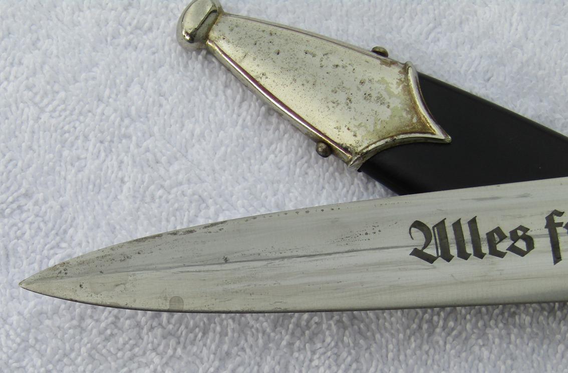 NSKK Chained Leader Dagger-Early Double Oval Eickhorn Logo-Ground Rohm Blade