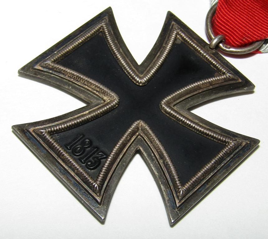 WW2 Iron Cross 2nd Class With Ribbon-"85" Maker-Small Frame