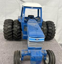 1/12 Ford TW-35 tractor, duals, missing muffler, no box