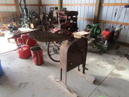 478. Standing Corn Sheller