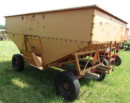 952. Minnesota Model 250 Gravity Box on MN 6 Ton Wagon, Ext. Pole