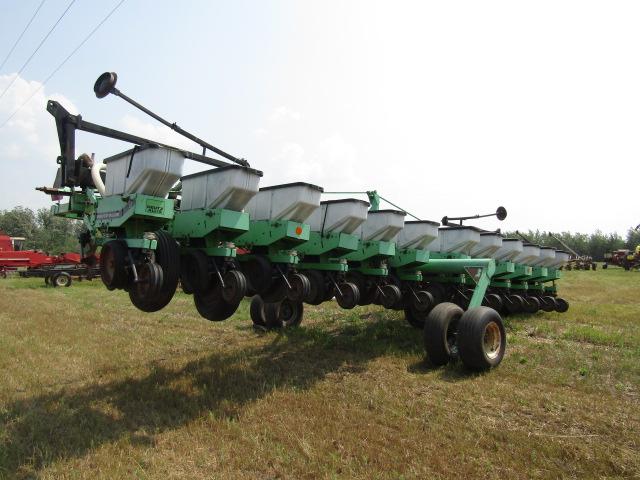 856. Deutz Allis Model 385 12 Row X 30 Inch Corn Planter, End Transport, Mo