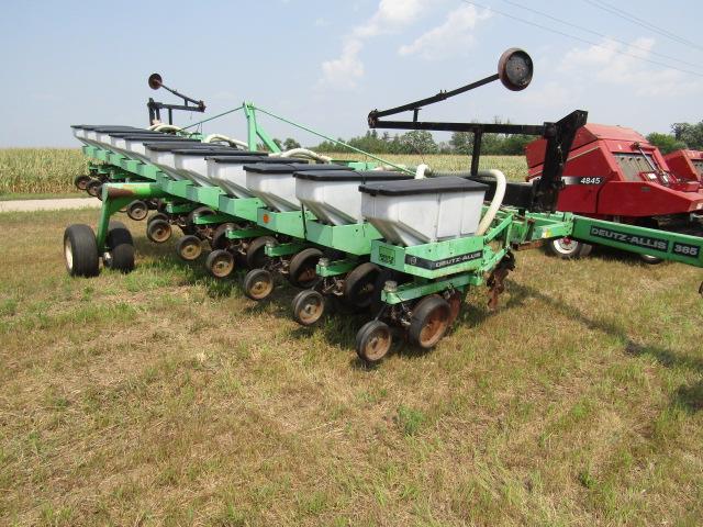 856. Deutz Allis Model 385 12 Row X 30 Inch Corn Planter, End Transport, Mo