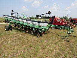 856. Deutz Allis Model 385 12 Row X 30 Inch Corn Planter, End Transport, Mo