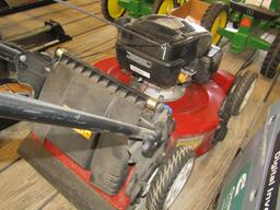 1414. 401-938. TORO 7.25 H.P. 22 INCH SELF PROPELLED MOWER WITH BAGGER & EL