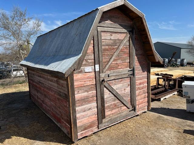 1497. 267-449. 8 X 12 FT. CUSTOM BUILT BARN OR STORAGE SHED, SWINGING DOORS