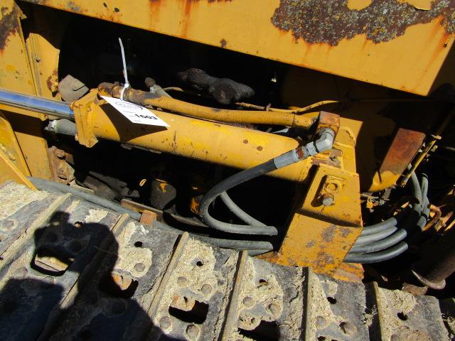 1603. 227-379. MASSER FERGUSON MODEL 2244 DIESEL DOZER, 12 INCH TRACKS, 6 W