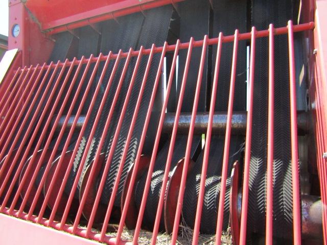 1649. 265-447. GEHL 2880 TWINE TIE ROUND BALER, MAKES 5 X 6 BALE, MONITOR,