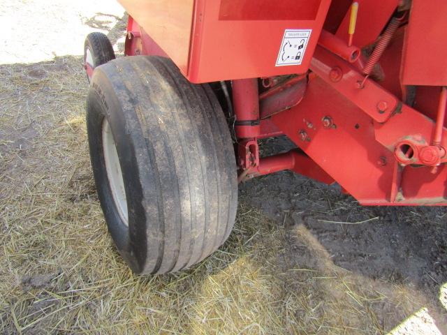 1649. 265-447. GEHL 2880 TWINE TIE ROUND BALER, MAKES 5 X 6 BALE, MONITOR,