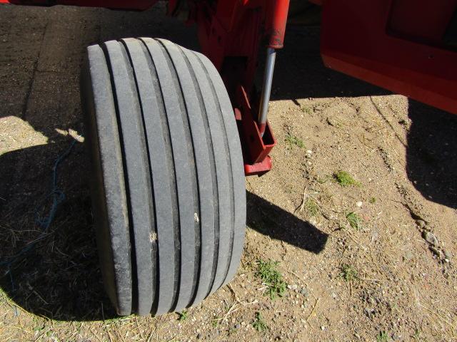 1692. 212-324, NEW HOLLAND MODEL 1441 14 FT. HYDRA SWING DISCBINE, 12 TURTL