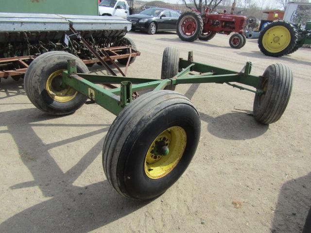 417. 364-807, JOHN DEERE 1065 FOUR WHEEL WAGON, EXT. POLE, FLOTATION TIRES,