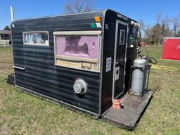 105. BUHK HOUSE 7 FT. X 10 FT. FISH HOUSE, ALL ALUMINUM WELDED CONSTRUCTION