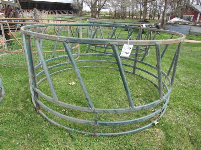 132. ROUND BALE FEEDER