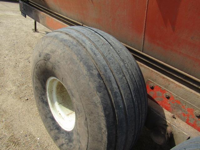 923. 348-872. MEYERS 3954 R SERIES LITTER SPREADER, VERTICAL BEATERS, TAX /