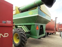 935. 373-948. EZ FLOW 475 GRAIN CART, NEW 18. 4 X 26 TIRES, REBUILT GEAR BOX, TAX / SIGN ST3