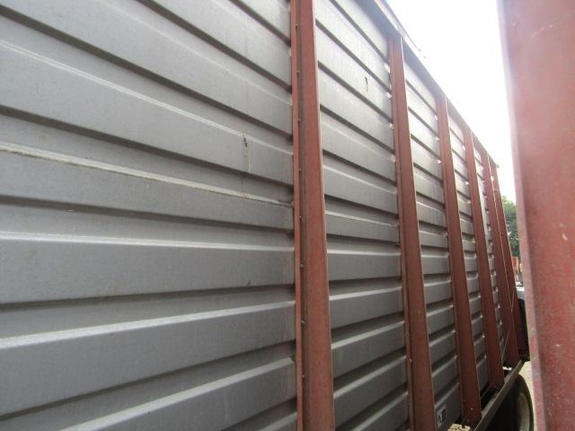 974. 428-1118. MEYERS MODEL 3516 – 16 FT. FORAGE BOX ON H&S TANDEM AXLE WAGON, EXT. POLE,
