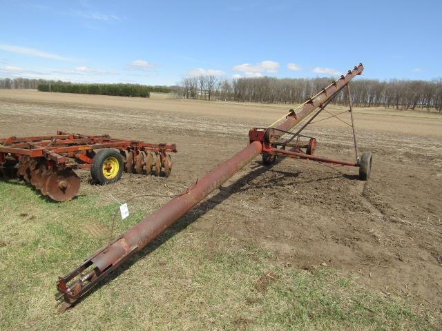 1328. VERSATILE 8” X 40 FT. +/- PTO AUGER