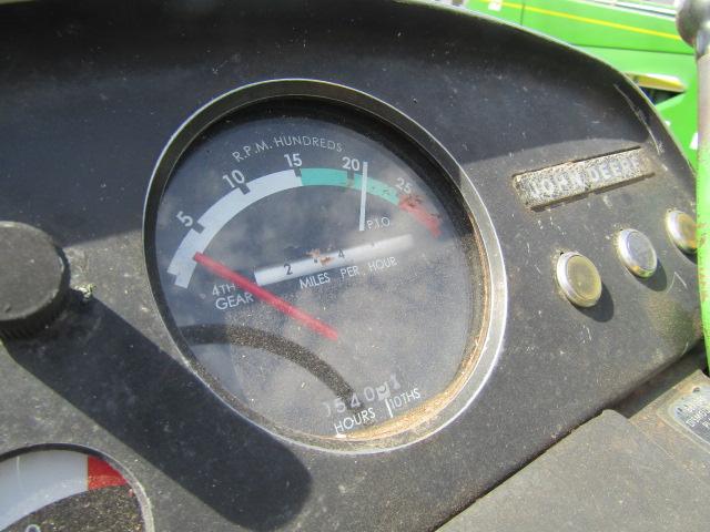 1349. 1970 JOHN DEERE MODEL 2520 GAS TRACTOR, DIFFERENTIAL LOCK, OPEN STATI