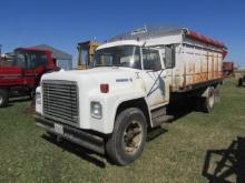 1396. 1975 IH Model 1600 Load Star 2 Ton Truck, Gas V8, 4 X 2 Transmission,