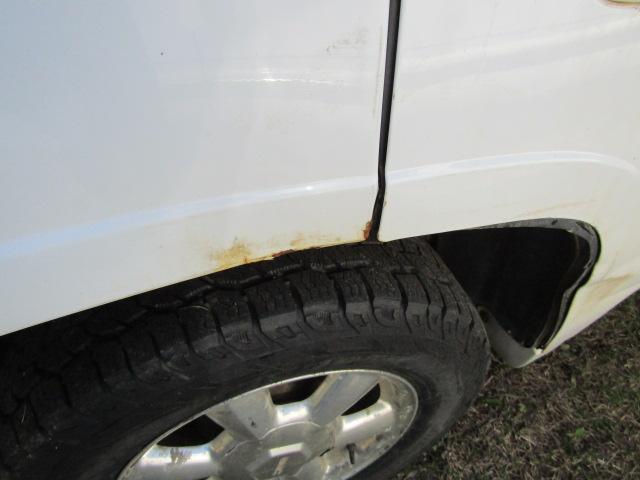 1472. 2006 GMC ENVOY, SLT, 4 X 4, 4200 VORTEC, SHOWS 273,365 MILES, YOUR BI
