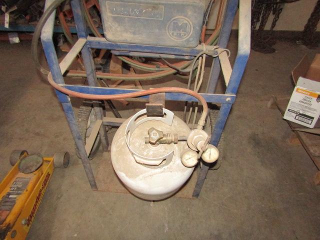 1512. ACETYLENE TORCH CART WITH TIPS AND 20# LP TANK