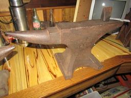 1592. 125# PARAGON ANVIL WITH HARDY